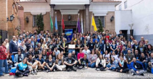 Pasconeiros e Pasconeiras reunidos para o Pascom em Ação 2023.